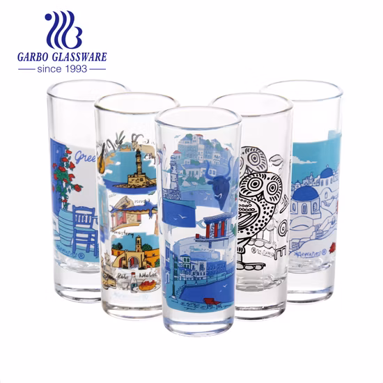 Auf Lager Gravieren Sie runde, schwere Basis aus klarem Kristall-Whisky-Becherbecher, Likör-Whisky-Glasbecher für die Bar-Party